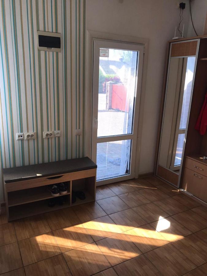 Apartment On Grushevskogo Kalush Ngoại thất bức ảnh